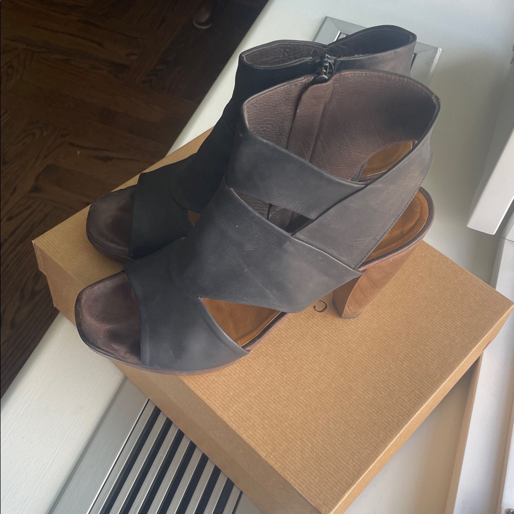 Coclico Fabiana Heels